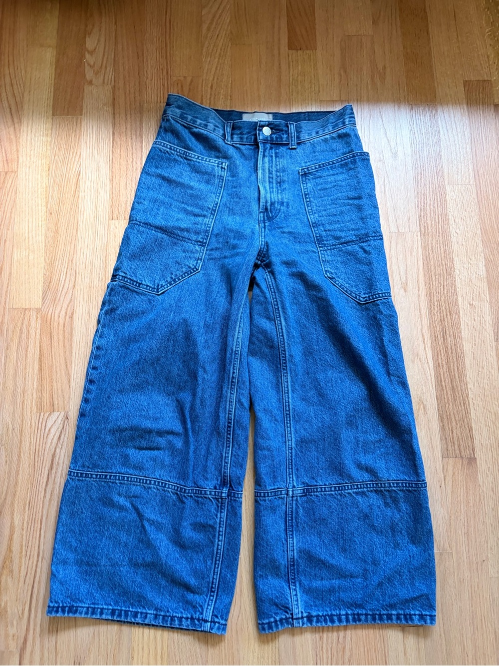 Everlane gardener jeans in vibrant blue